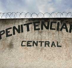 Atualmente, 2,8 mil estudantes privados de liberdade participam da Educao de Jovens e Adultos (EJA).