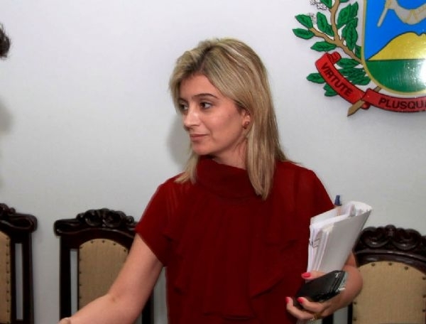 Numa Hilux SW4, Luciane Bezerra teria seguido o carro colega Dilmar, de madrugada, pelas ruas de Juara