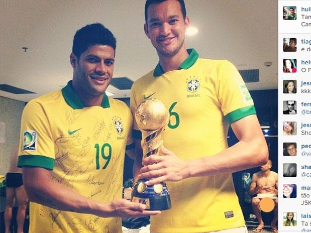 Hulk exp�s a intimidade de Diego Cavalieri em imagem publicada no Instagram