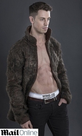 E a, combina com suas roupas?