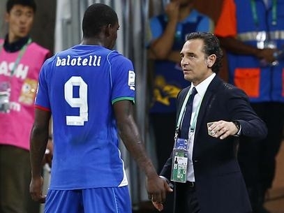 Prandelli no ter Balotelli na semifinal da Copa das Confederaes
