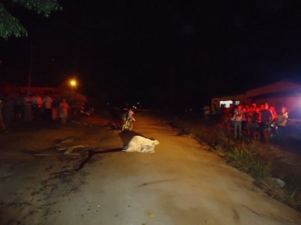 Homem assassina esposa e esfaqueia filha por causa de R$ 200 em drogas