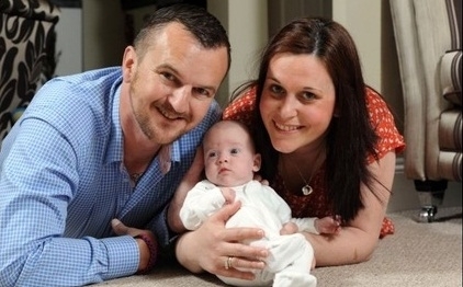 Aps dez anos de tentativa, casal consegue ter a quarta filha