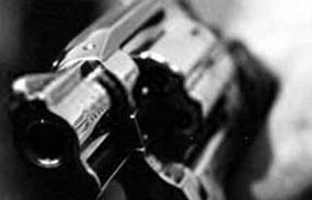 Marreco tenta matar dois, pede ajuda pra papai mas  preso pela PM