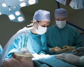 Disfuno cognitiva  uma complicao comum em pacientes idosos aps cirurgia de grande porte