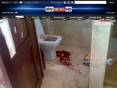 Reeva Steenkamp morreu no banheiro da casa de Pistorius