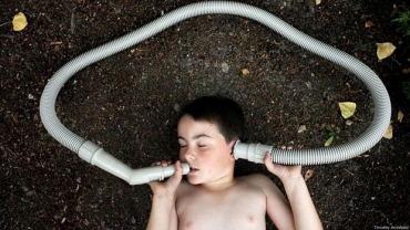 Timothy Archibald registra rituais repetitivos do filho, Elijah