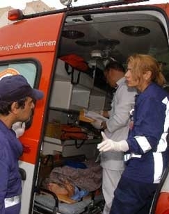 Os socorristas do Samu atenderem o garoto, que foi levado para o Pronto-Socorro de Cuiab