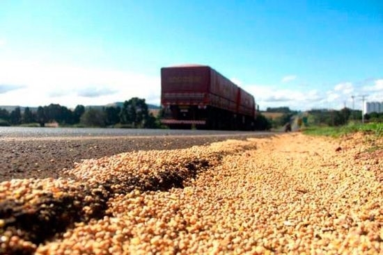 Falta de infraestrutura viria prejudica economia brasileira