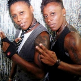 Pep� e Nen�m: ganhando aquela forcinha de Catra