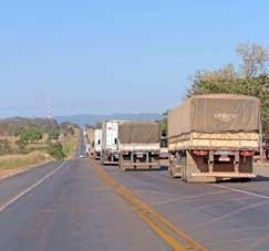 So cada vez mais comuns os roubos de carretas nas rodovias de Mato Grosso, especialmente na estrada para Jangada