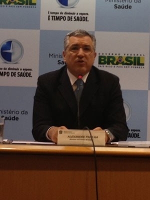 Alexandre Padilha, ministro da Sade, em coletiva nesta quinta (16)