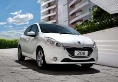 A concepo do 208 no Brasil durou trs anos e foi realizada em paralelo com a Frana. Todas as concessionrias j exibe