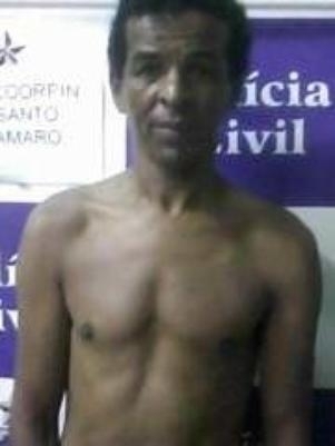 Roupas ntimas de crianas e material pornogrfico foi apreendido com o suspeito