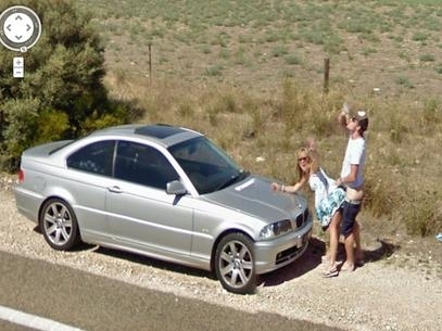 Casal foi flagrado fazendo sexo em uma rea rural da Austrlia