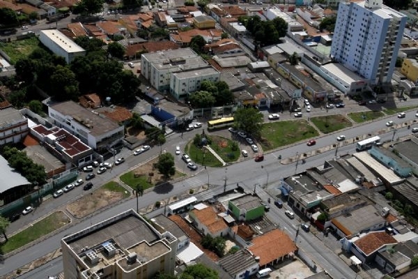A avenida Coronel Escolstico receber bloqueio parcial para obras do VLT a partir deste fim de semana