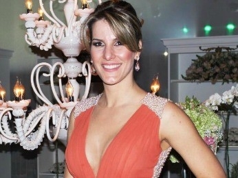 Alessandra morreu aps ser esfaqueada no pescoo