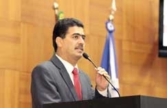 O deputado estadual Emanuel Pinheiro, que tem poucas esperanas de que seu projeto seja aprovado pelos colegas de Assemb