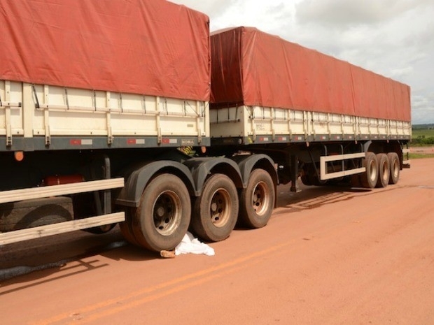 PRF no conseguiu identificar ciclista vtima de atropelamento.