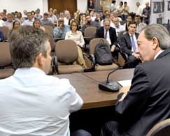 O prefeito de Cuiab� Mauro Mendes e o presidente do Tribunal de Contas do Estado, Jos� Carlos Novelli