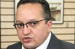 Reviravolta na tarde desta quinta-feira colocou Pedro Taques em bloco independente para concorrer com Renan Calheiros 