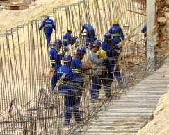 as da trincheira do bairro Santa Rosa, considerada insegura por fiscais do Ministrio do Trabalho