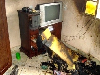 Rapaz colocou fogo na casa da ex-namorada