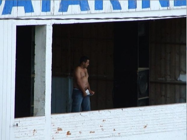 Soldado tirou a roupa durante rodeio em So Joaquim