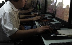 Pai precisou contratar 