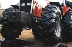 Uma pessoa foi presa por receptar o trator roubado em So Joo das Pontes (SP) no dia 19 de novembro