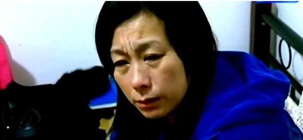 Mulher chinesa foi detida por policiais por tentar comprar vrios iPhones
