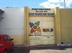 Governo diz que servidores foram afastados das funes pela direo da penitenciria de gua Boa