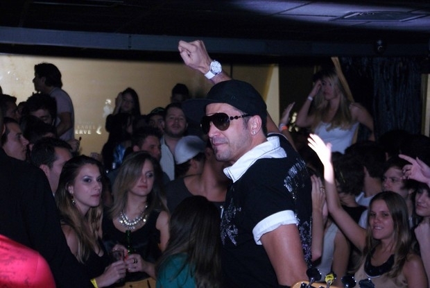 Latino se apresentou em So Paulo na noite da tera-feira, 4