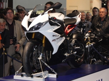 Nova gerao da Triumph Daytona 675