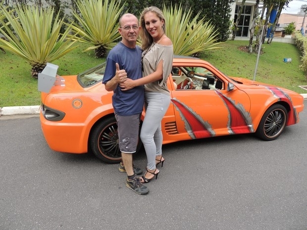 Alexandra Vasconcelos com o companheiro Alex