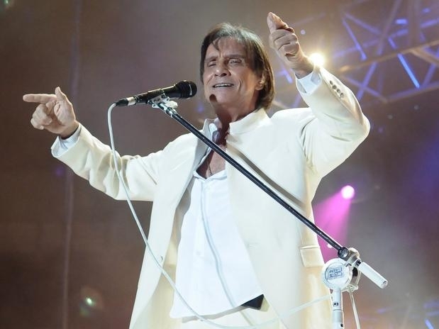 O cantor se apresentou no Ginsio do Ibirapuera, zona sul da capital paulista, nesta quarta-feira (7)