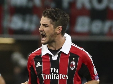 Atacante brasileiro atuou como titular no confronto vlido pela Liga dos Campees