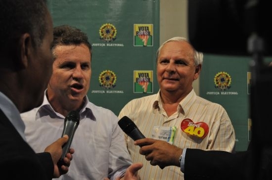 Prefeito eleito, Mauro Mendes (PSB) comemora vit�ria e promete priorizar a Sa�de