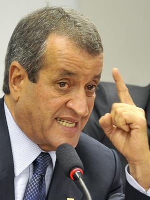 Valdemar Costa Neto foi condenado por corrup��o passiva e lavagem de dinheiro no julgamento do mensal�o