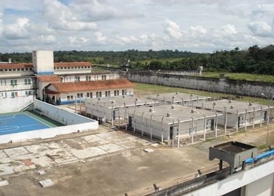 Presdios podem ser obrigados a instalar aparelhos que bloqueiam sinal de celular