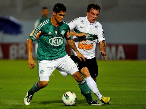 Palmeiras se complicou na briga para evitar o rebaixamento  Srie B do Brasileiro