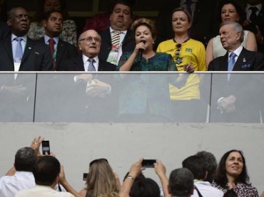 Dilma Rousseff foi vtima de vaias na abertura da Copa das Confederaes, no Estdio Man Garrincha, em Braslia