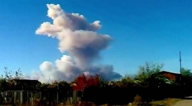 Cigarro teria causado exploso de 4 mil toneladas de munio na Rssia