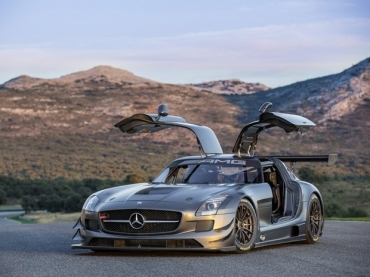 SLS AMG GT3 45th Anniversary ter apenas 5 unidades produzidas 