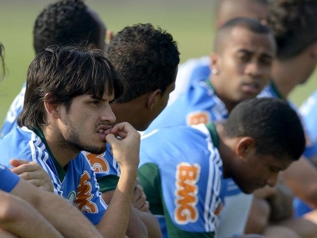 Tiago Real faz contas para evitar rebaixamento do Palmeiras