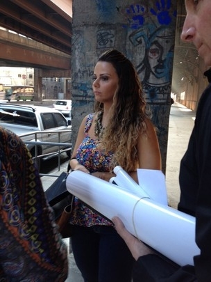 Viviane Arajo  flagrada logo aps do assalto