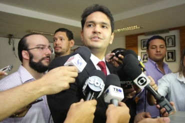 Mahon, que defende Emanuel, diz que viu erros de procedimentos da Comisso de tica