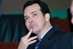 Articula��o do PT seria para que L�dio Cabral dispute cargo de deputado federal nesta elei��o e de prefeito de Cuiab� na de 2016