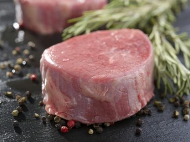 Pesquisa diz que comer carne tem a ver com posio poltica e necessidade de manter tradies