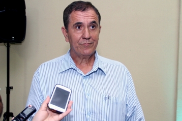 O pr-candidato ao Governo do Estado, que recebeu dinheiro de empresa ligada a doleiro